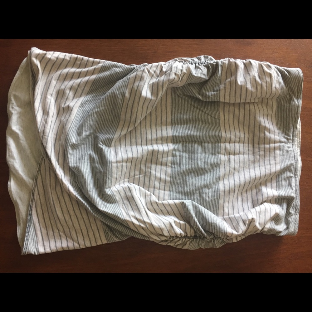 Lulu Lemon reversible knit skirt- size 6